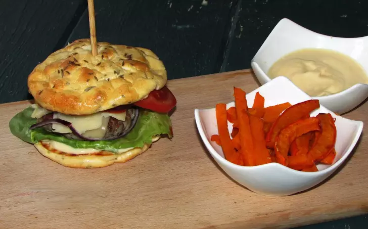 HAMBURGER