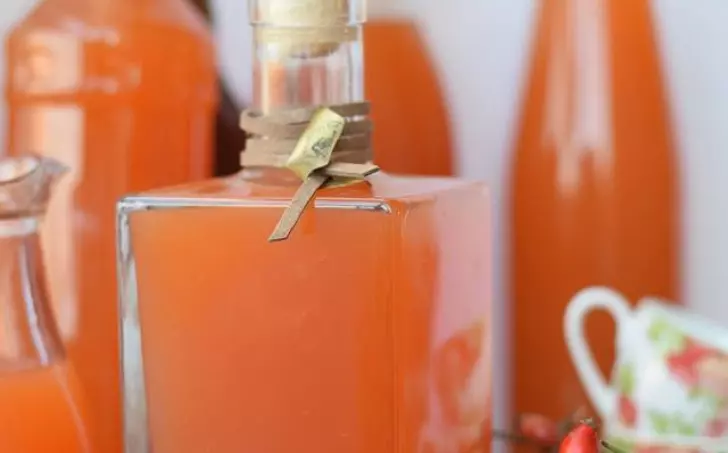 Šípkový sirup