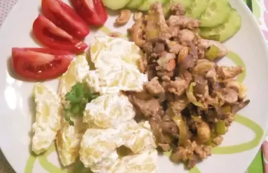 Kuřecí čína s hlívou ústřičnou a kešu