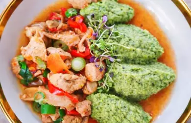 Kuřecí směs a brokolicové pyré