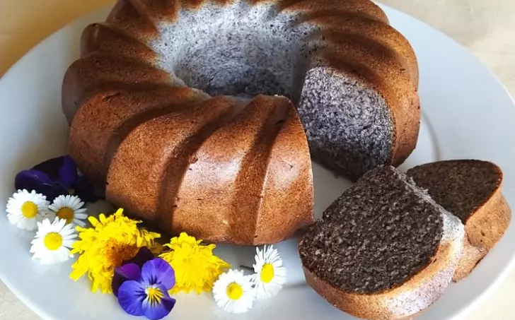 Maková bábovka - LC