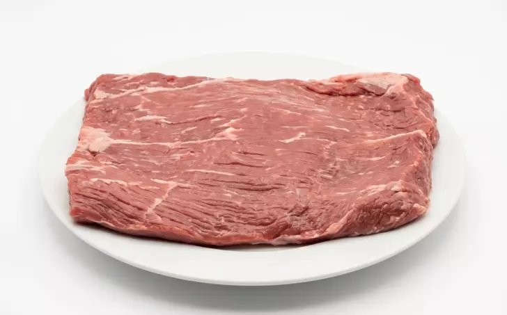 Hovězí pupek, flank steak
