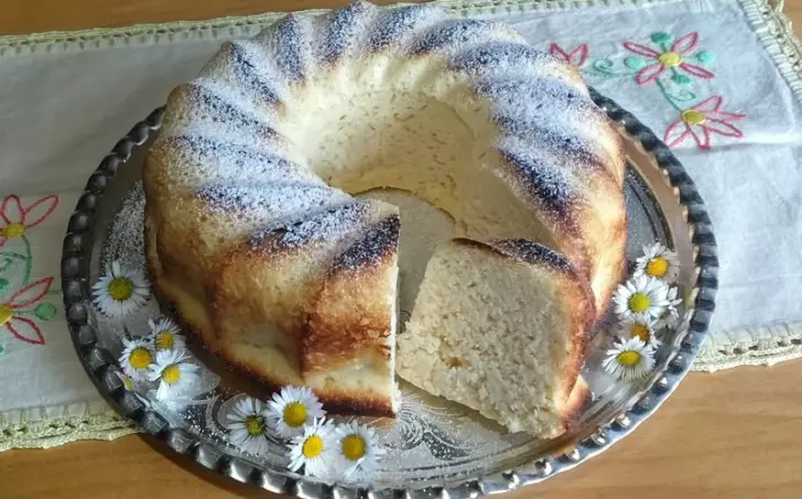 Tvarohová bábovka - LC