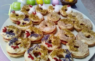 Linecké věnečky zdobené na svátky jara..