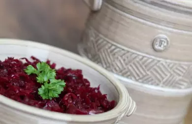 Pickles ze zelí a červené řepy