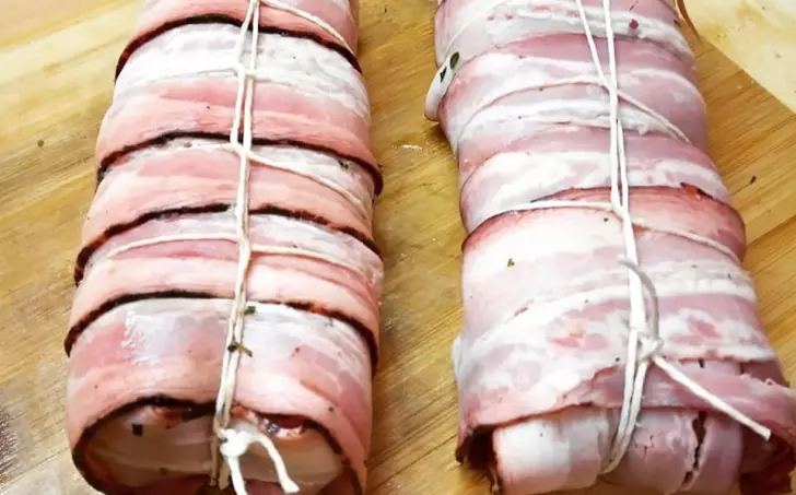 VEPŘOVÁ PANENKA VE SLANINOVÉM ŽUPÁNKU