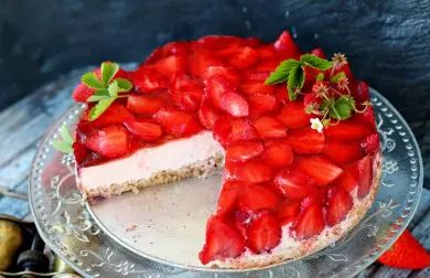 Jahodový koláč pro Macha a Šebestovou– bez lepku, laktózy, vajec