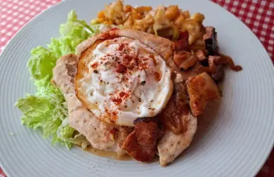 Kuracie prsia, pečená zelenina a vajcia