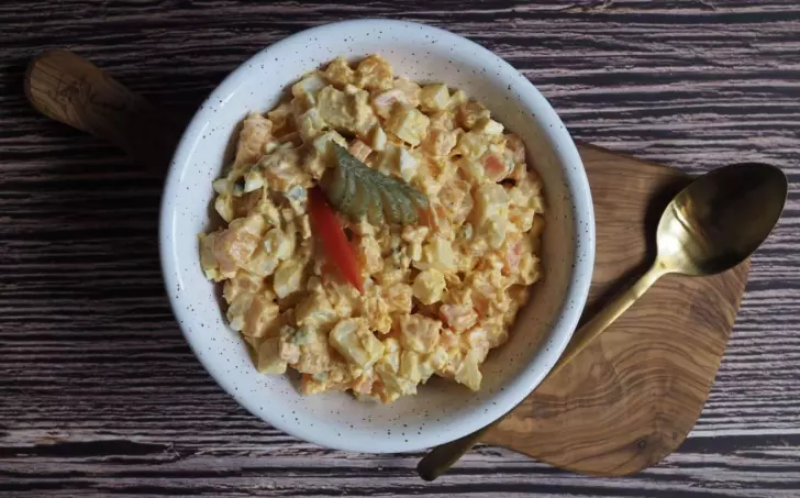 Nebramborový vánoční salát s kaprem - LC