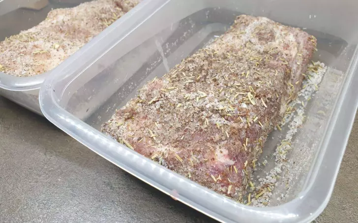 Domácí sušená slaninka