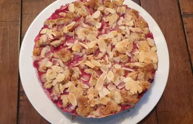 Rybízový koláč s drobenkou - LC