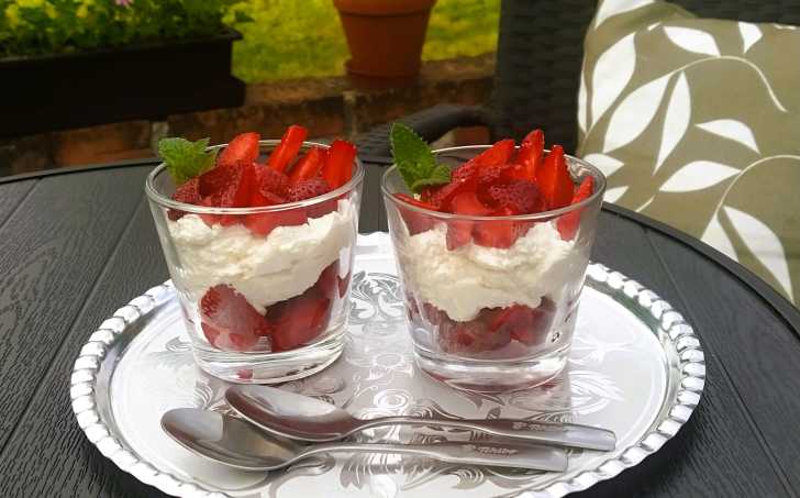 Jahody se smetanou - LC