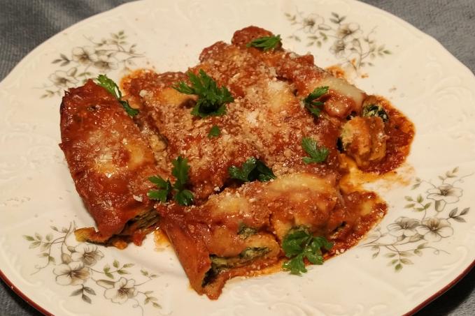 Cannelloni s ricottou a špenátem v rajčatové omáčce - LC