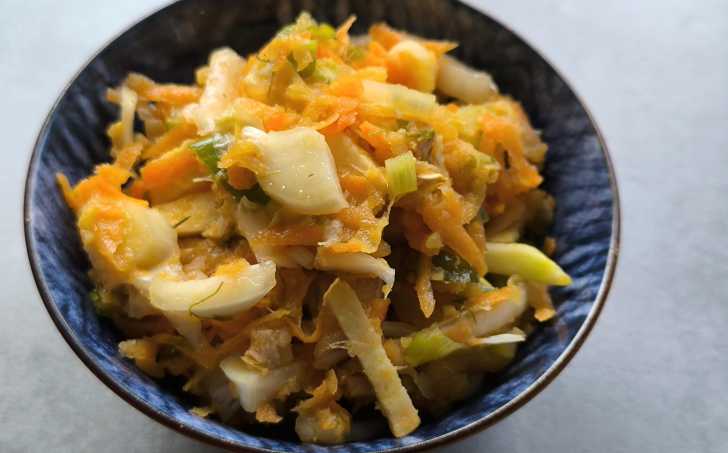 Oranžové kimchi s pomerančem, zázvorem a fenyklem