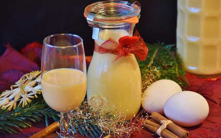 Vařený vaječný likér