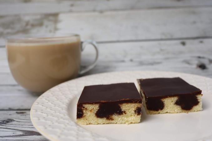 TUZEMSKÁ ŠŤOUCHANÁ BUCHTA